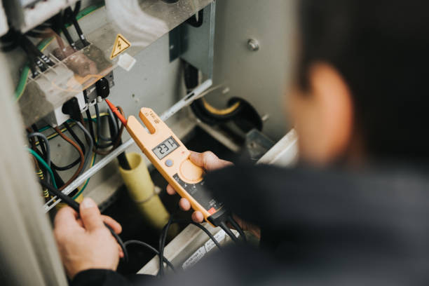 Best Circuit Breaker Repair  in Scott City, KS